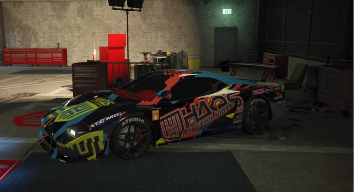 The Grotti Turismo Classic in Hao's workshop in GTA Online