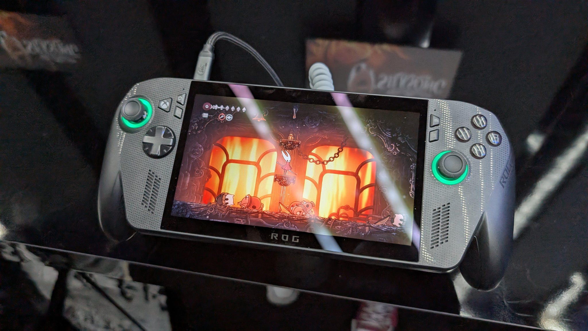 Hollow Knight: Silksong running on an Asus Xbox ROG Ally X. - 3