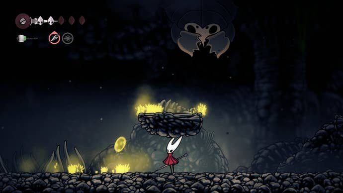 Hollow Knight: Silksong screenshot showing hornet and a ceiling-bound enemy