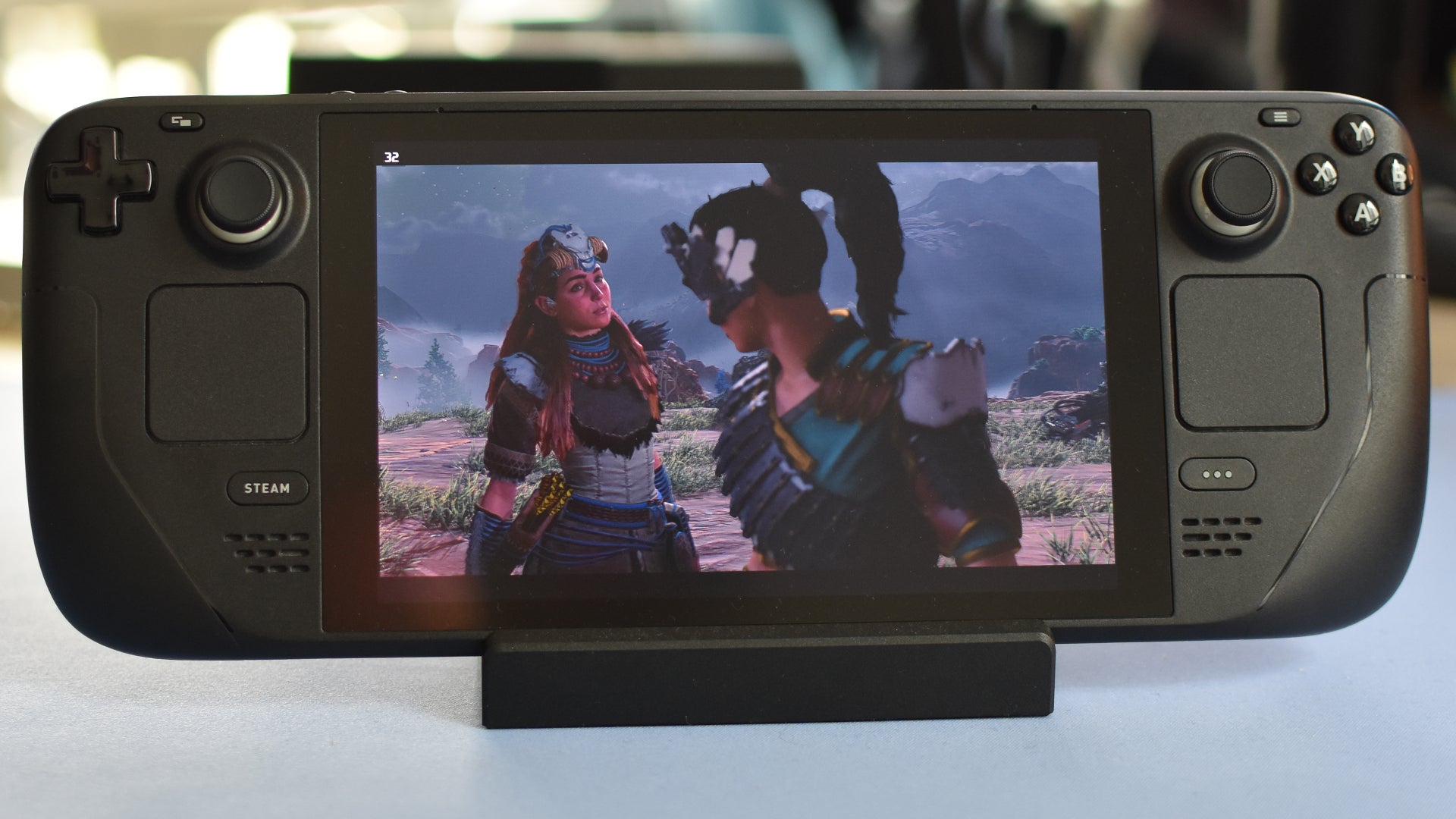 A Horizon Forbiden West cutscene plays on a Steam Deck. - 4