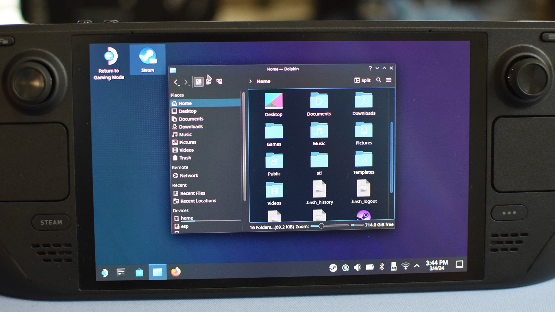The Steam Deck's Dolphin file explorer, running in Desktop Mode. - 8