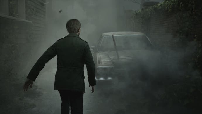 James looking at the Steel Pipe weapon lodged in a car's hood in Silent Hill 2.