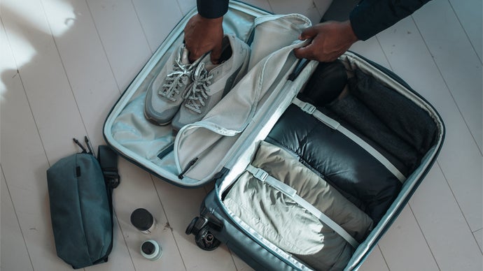 Thule Aion Carry‑On Spinner: trolley ecologico da 35 L con cubo