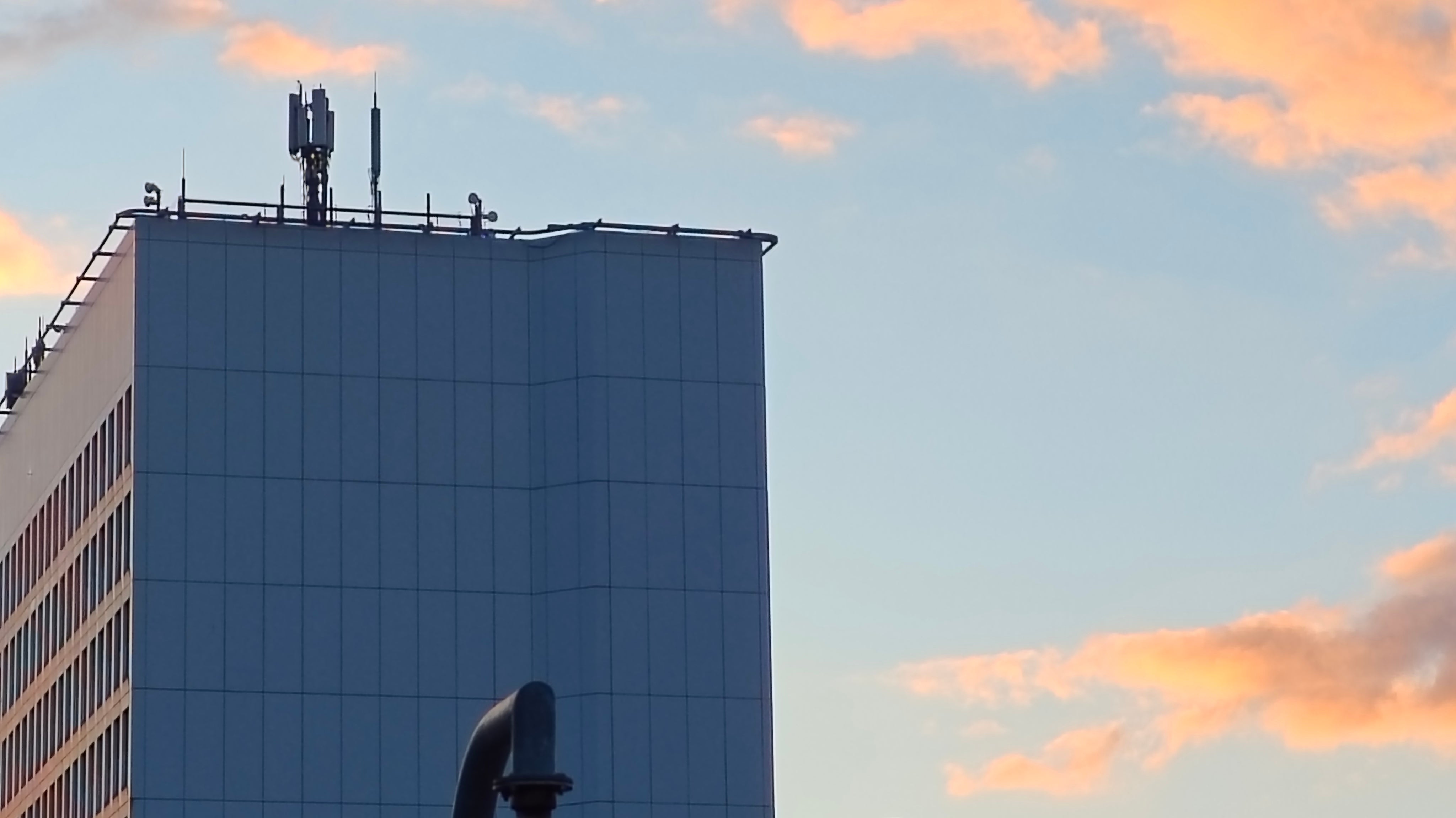 oneplus 12 camera sample - max zoom