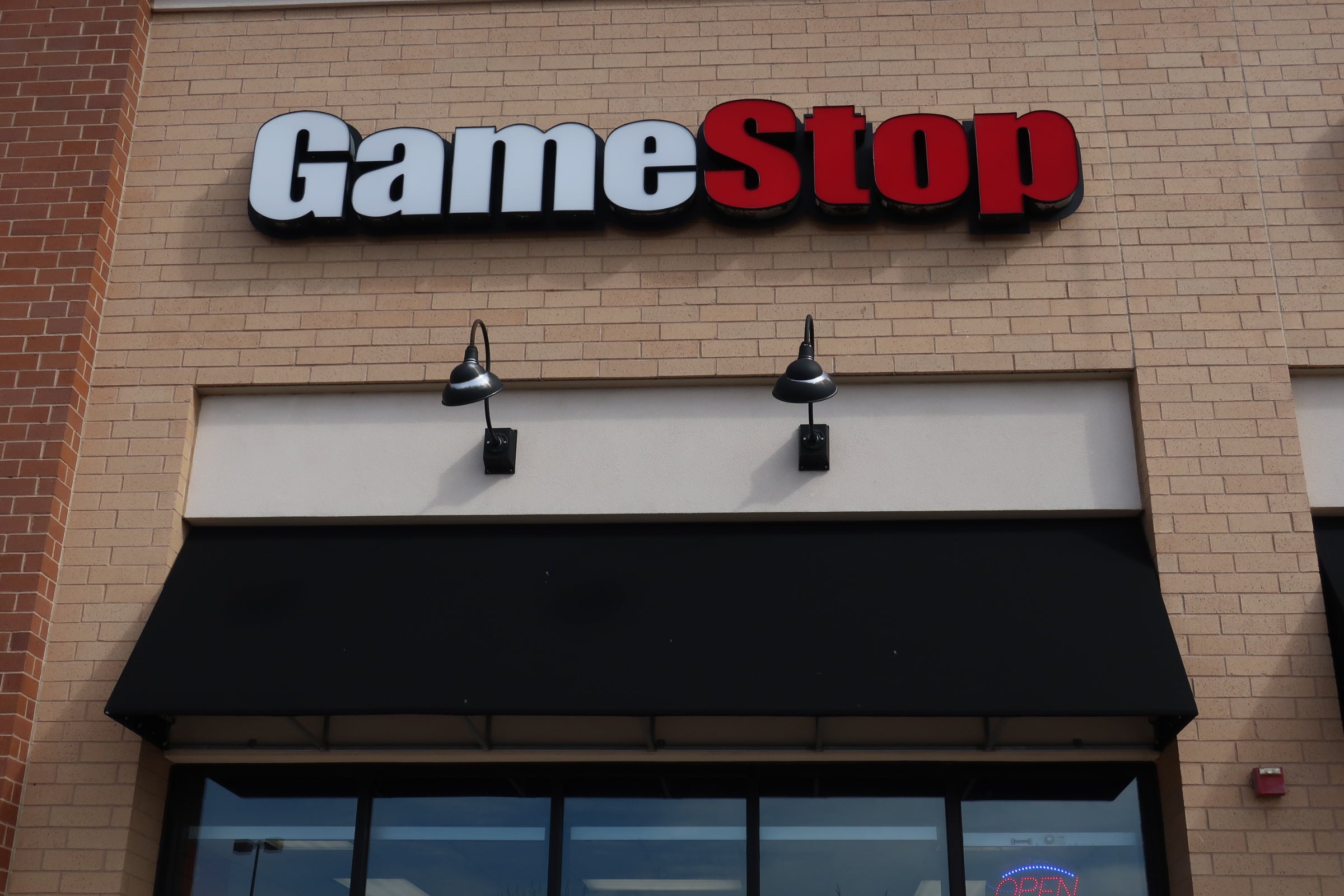 GameStop计划关闭加州所有门店，游戏零售商退出加州市场的最新动向