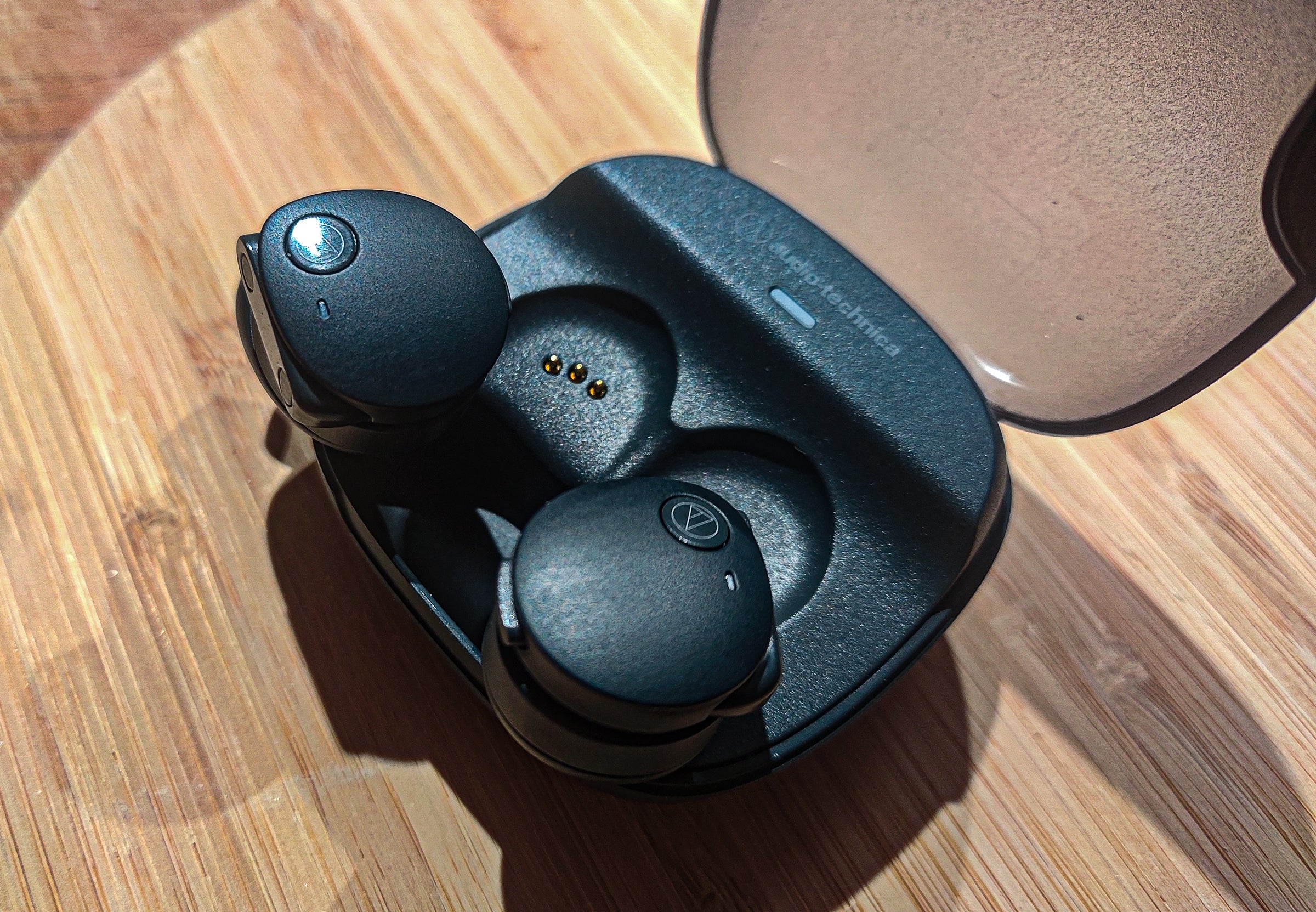 Audio-Technica ATH-CKS50TW2 BK Auricolari Wireless SOLID BASS - Nuovi In Scatola - Spedizione Giappone
