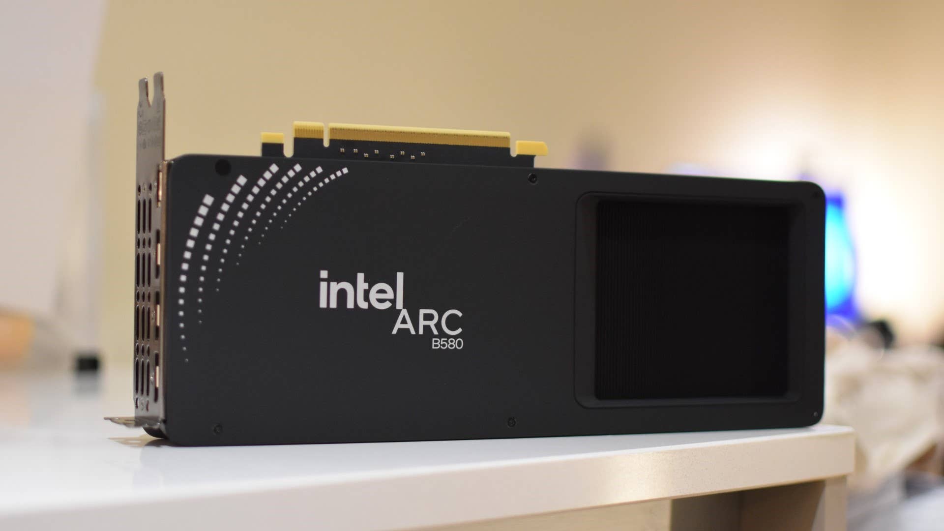 Intel Rp580 Intel Arc B580 review: Late arriving, still welcome | Rock Paper Shotgun