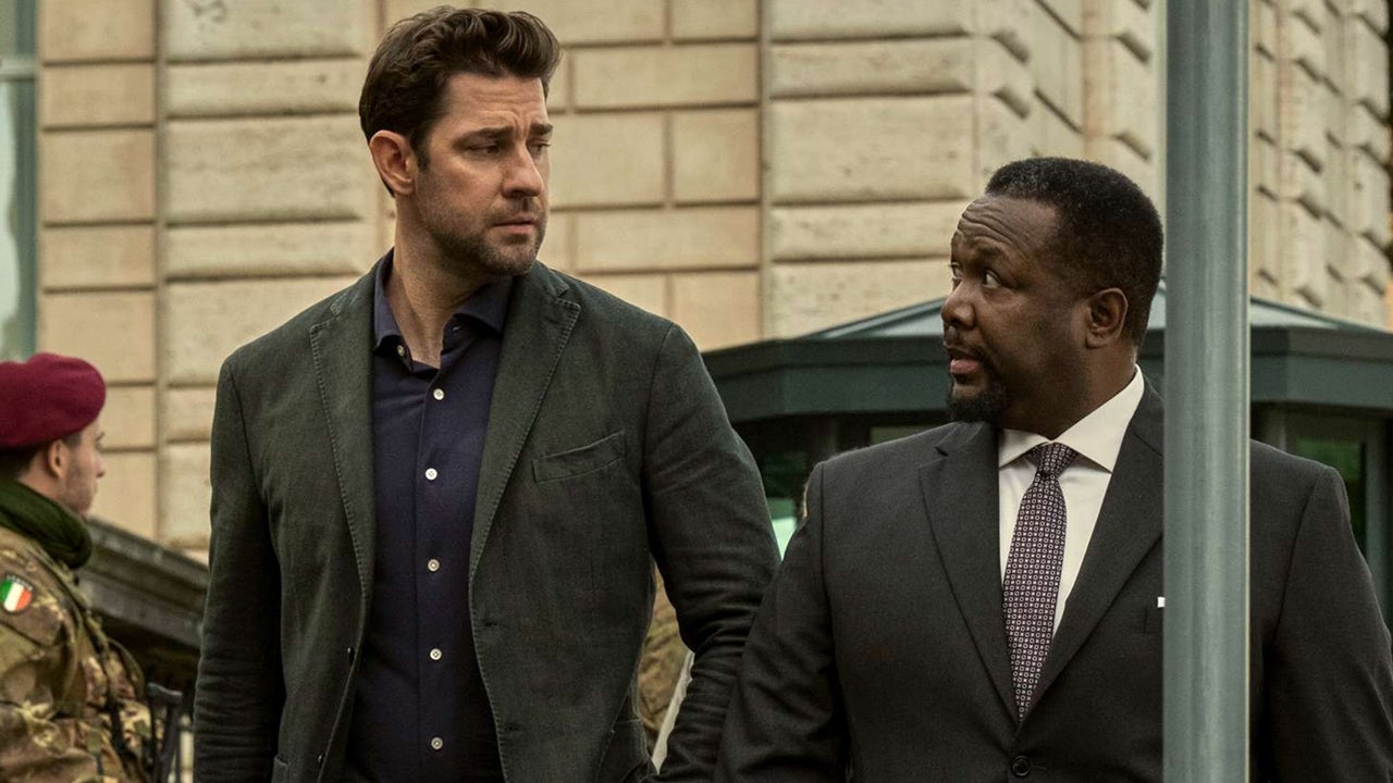 Jack Ryan - John Krasinski and Wendell Pierce - 1