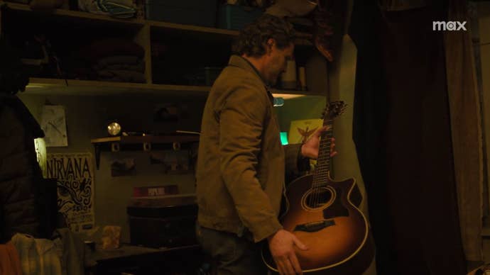Joel giving Ellie a guitar in TLOU season two