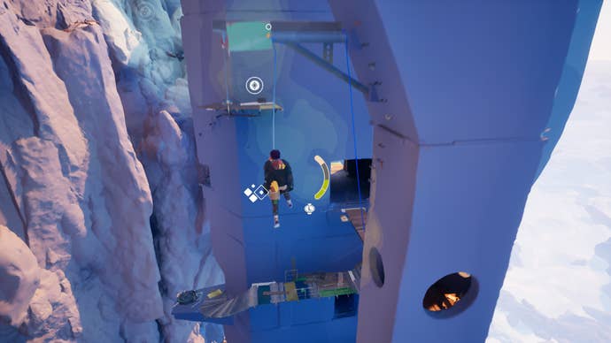 Getting tangled in rope while swinging in Jusant.