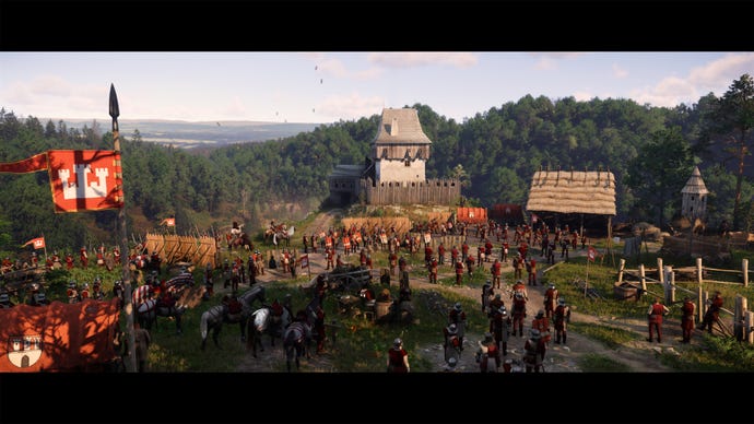 Eine Szene, in der sich Armeen in Kingdom Come: Deliverance 2 um ein Haus versammeln