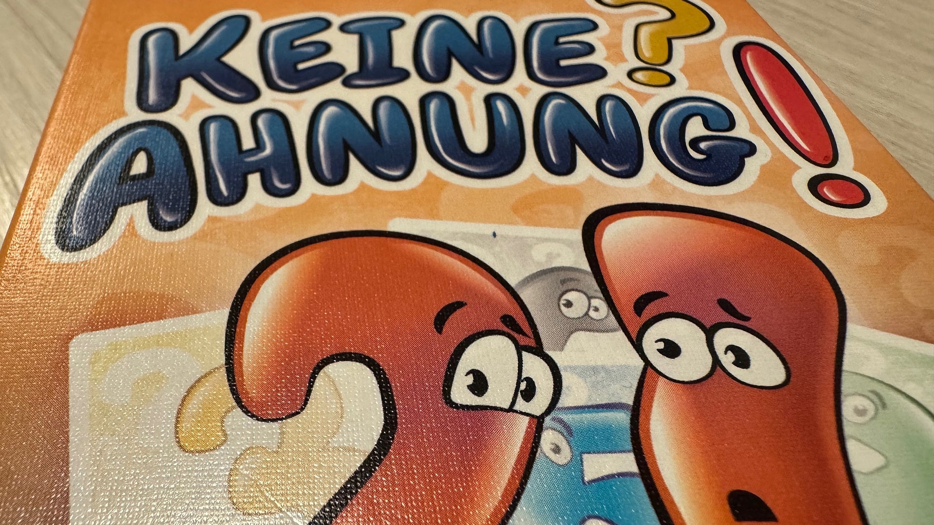 Keine Ahnung im Test: Die taktische Skyjo-Alternative von Kendi Games