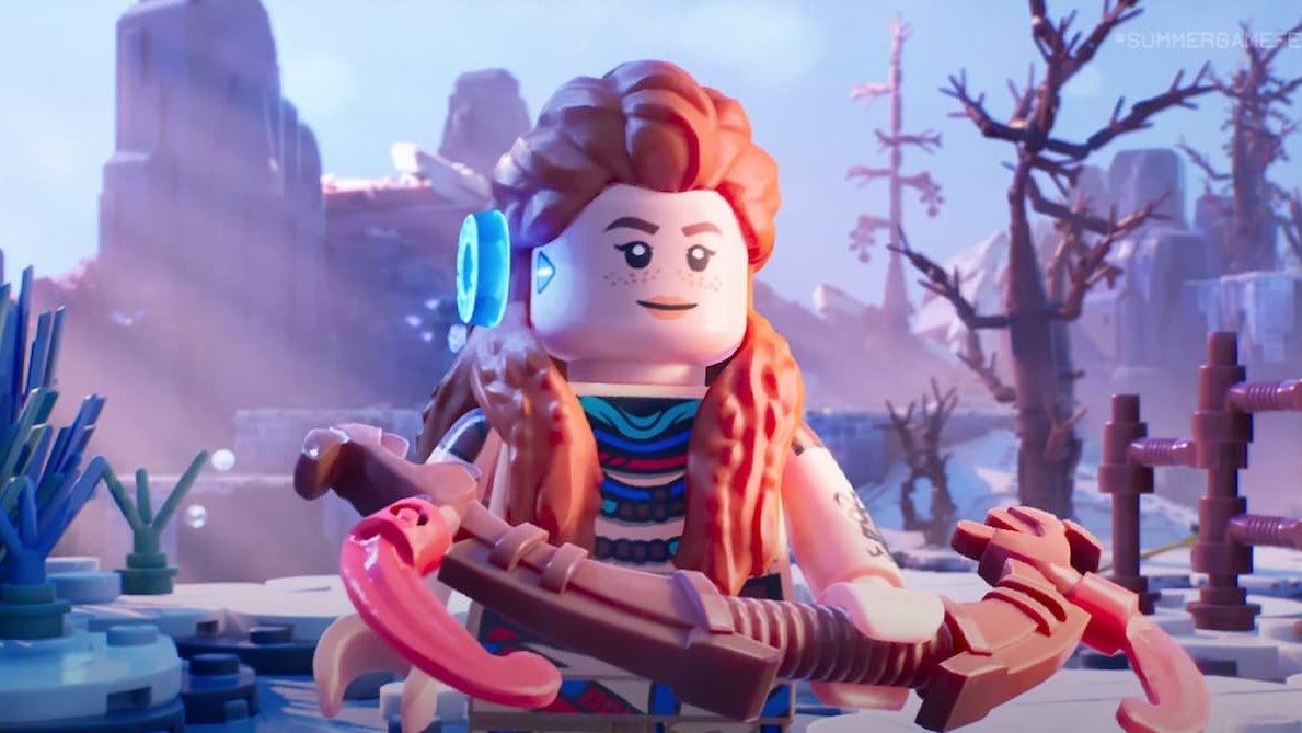 Lego Horizon Adventures screenshot showing Lego Aloy holding a bow and arrow.