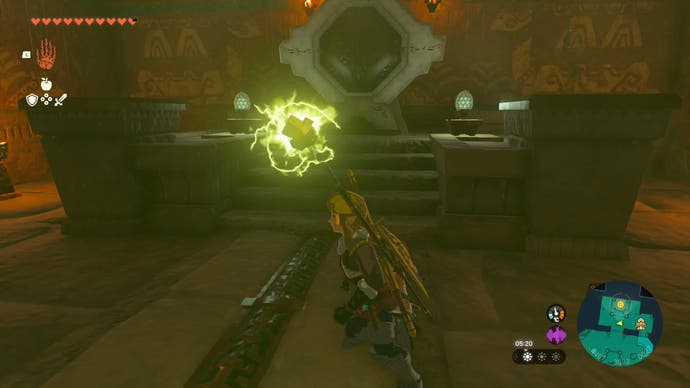 Link standing at the first battery location in the Lightning Temple in The Legend of Zelda: Tears of the Kingdom.