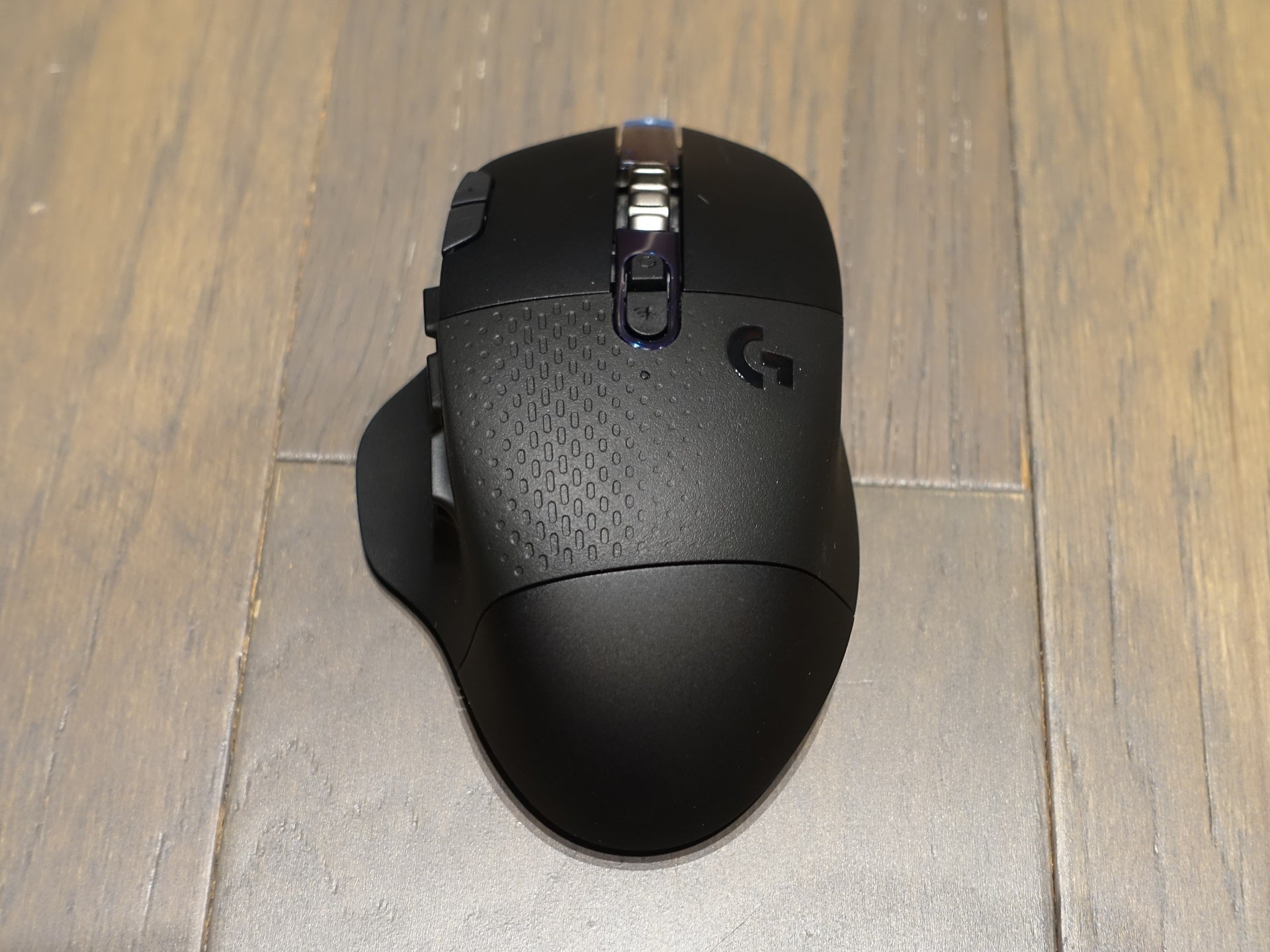 Logitech B605 Logitech G604 Review | VG247