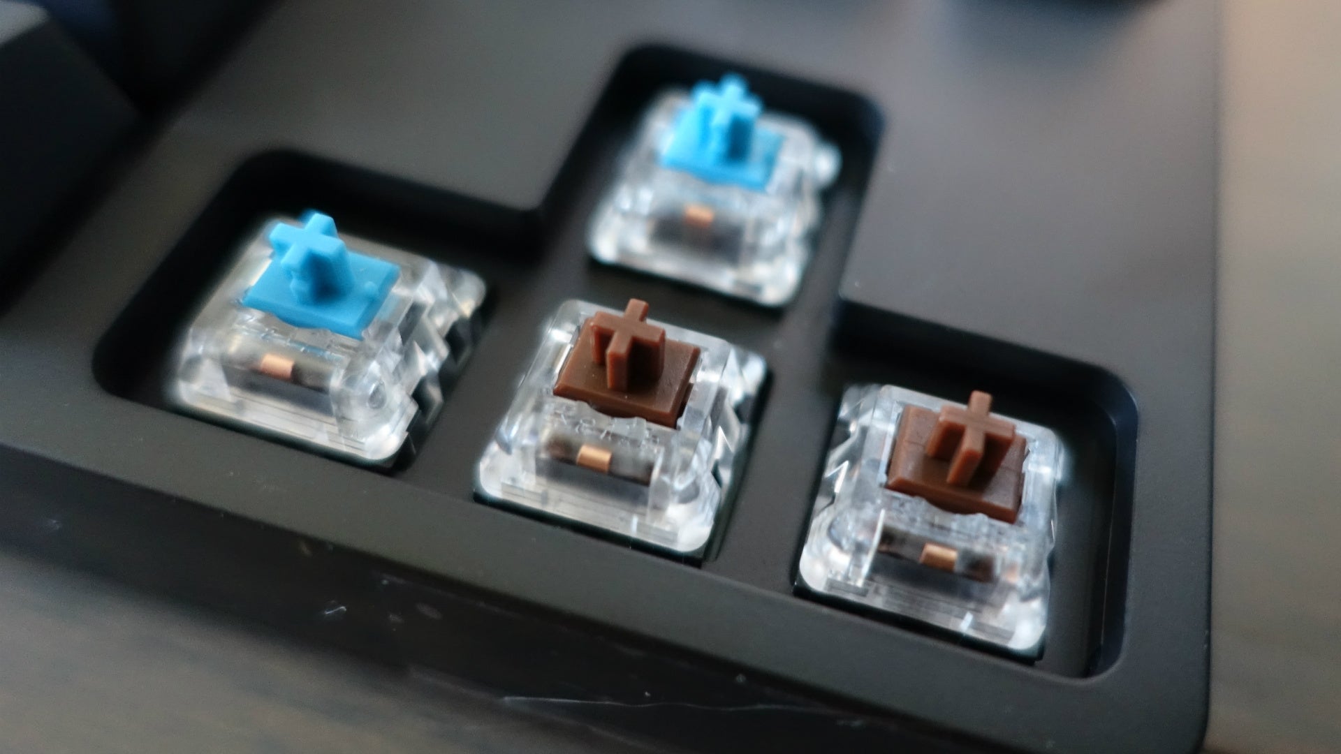 Logitech's Modular Pro X Keyboard Brings True Flexibility to Gaming ...