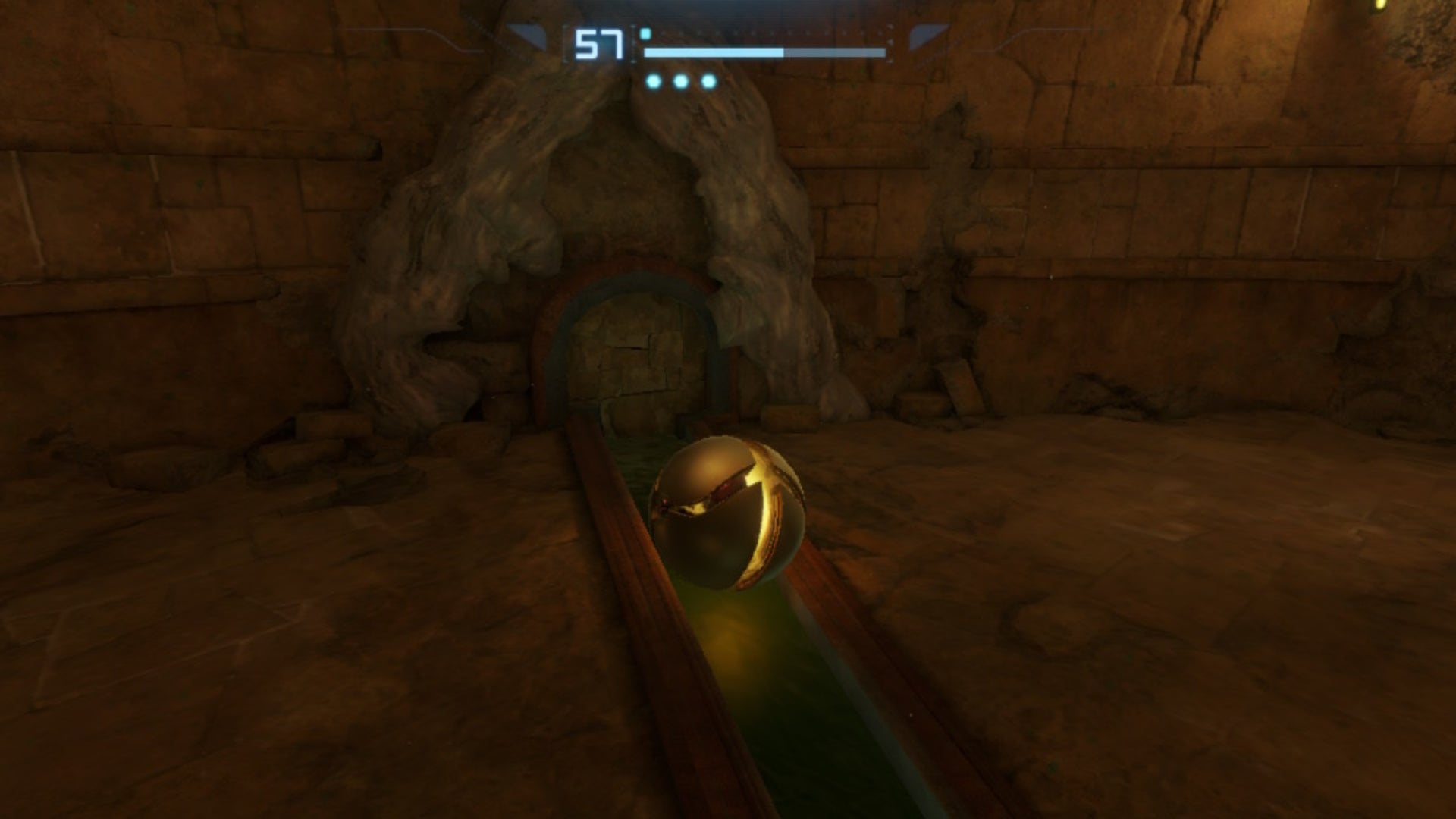 Samus faces a small wall that can be blast through in Metroid Prime Remastered - 7