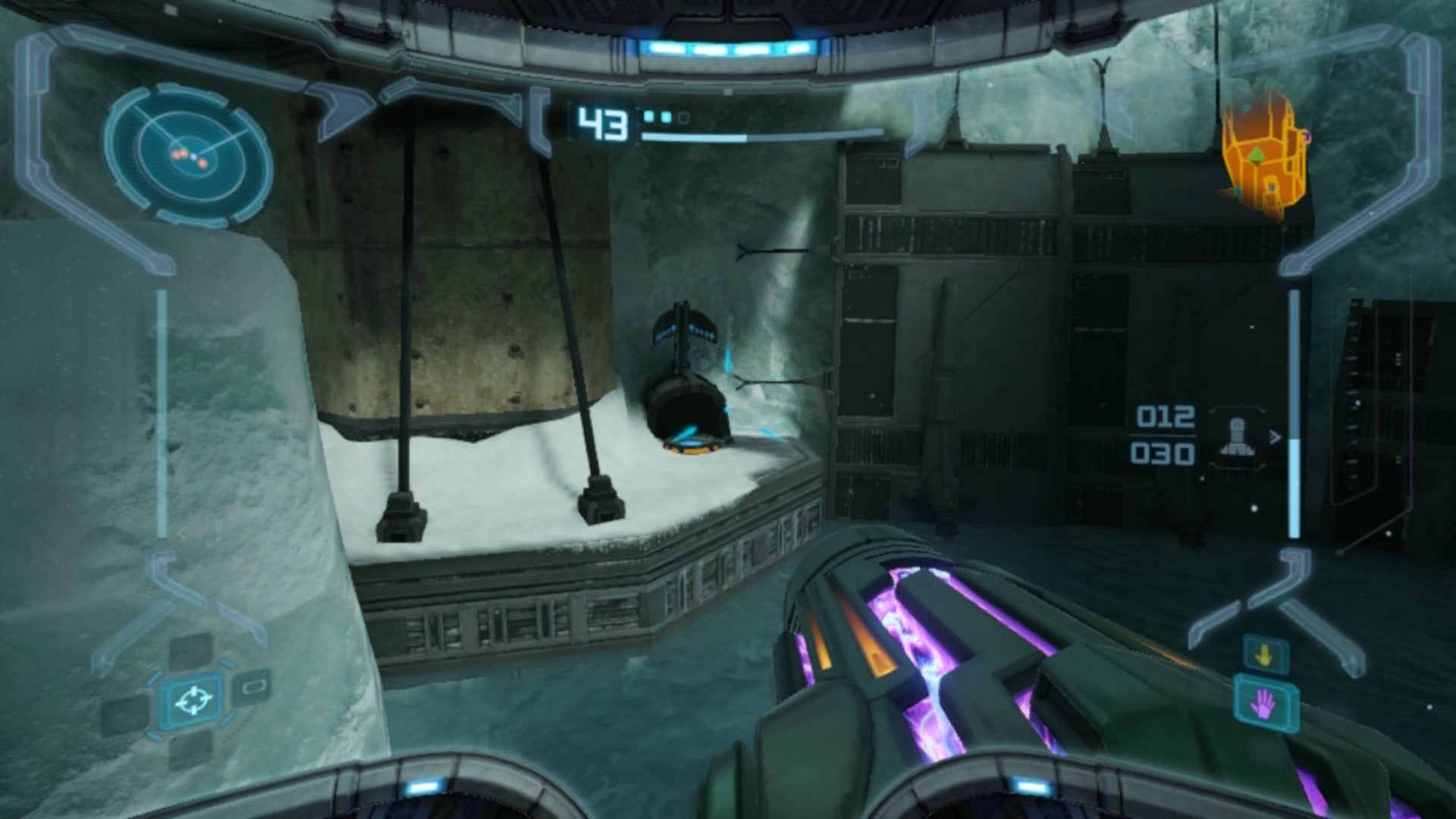 Samus aims at a spinning slot for the morph ball in Metroid Prime Remastered - 15