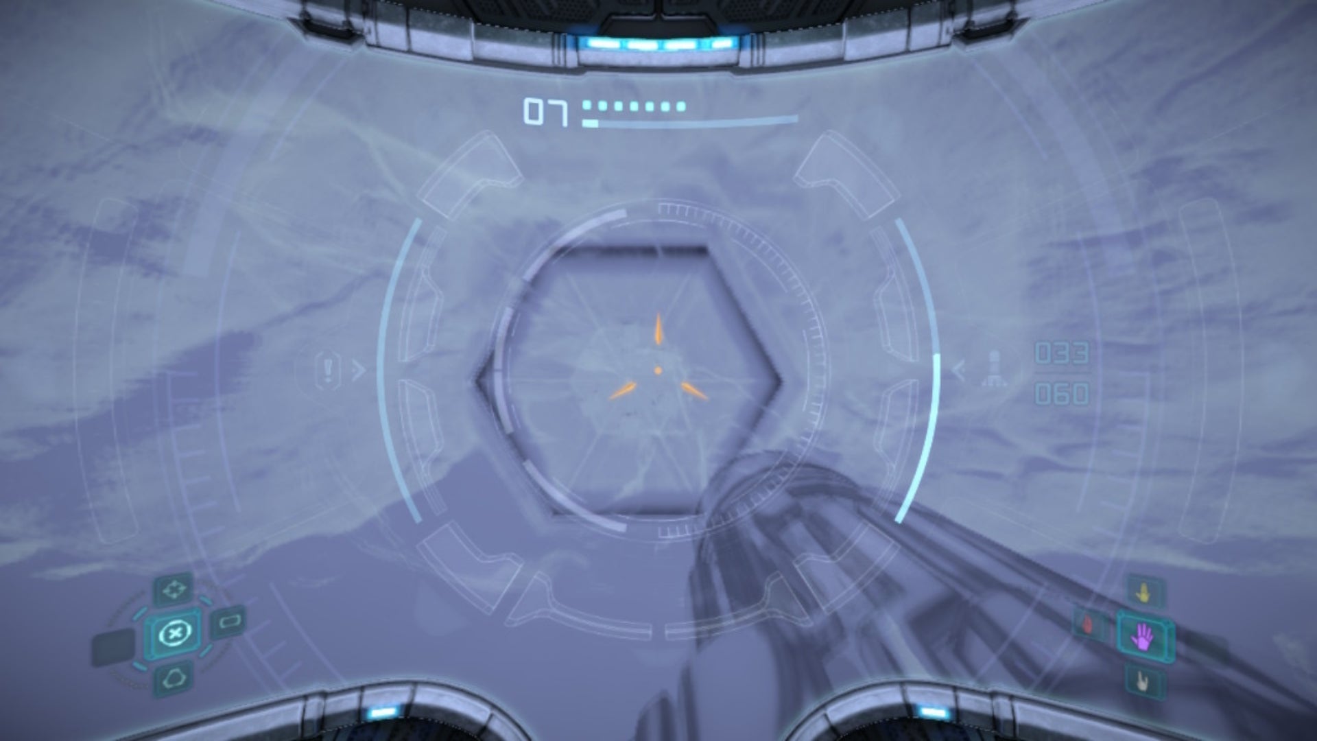 Samus, with the X-Ray Visor equipped, looks at a door in Metroid Prime Remastered - 13