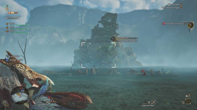 Targeting crumbing ruins in Monster Hunter Wilds.
