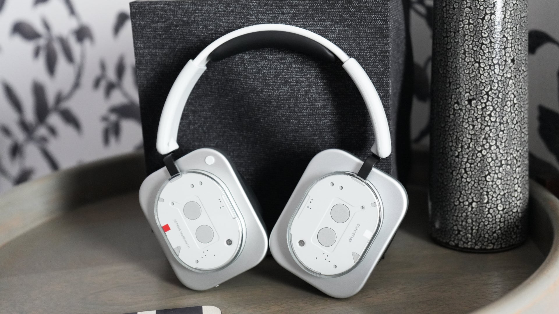 ［ほぼ新品］Nothing Headphone（1） Headphone (1) | Audio | Nothing | US