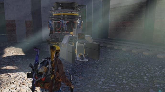 The player faces a production facility at Blackfell Refinery in Once Human