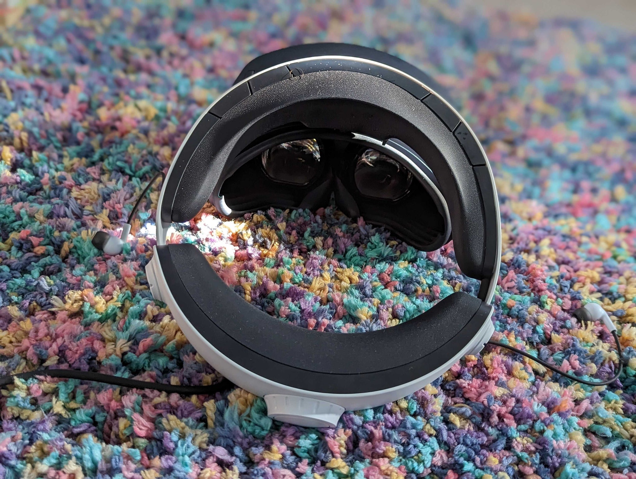 PlayStation VR2 review: £530 on PS5 VR might end up being the best money you've ever spent - 6