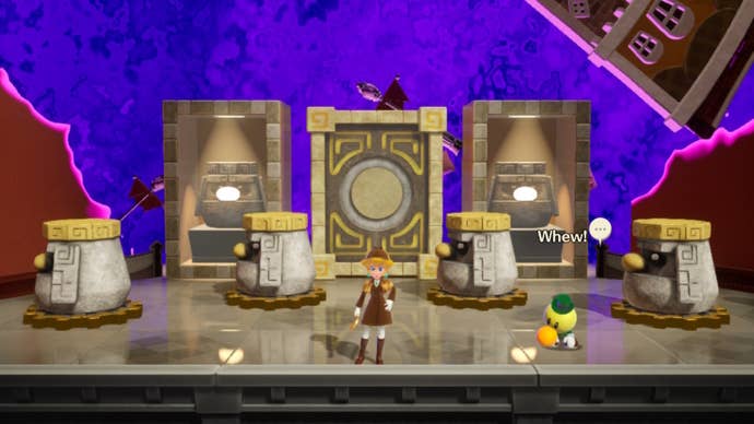 Detective Peach makes all the ancient Thapeet statues face to the left of the exhibit in Princess Peach: Showtime