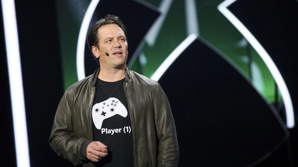 Phil Spencer presenting