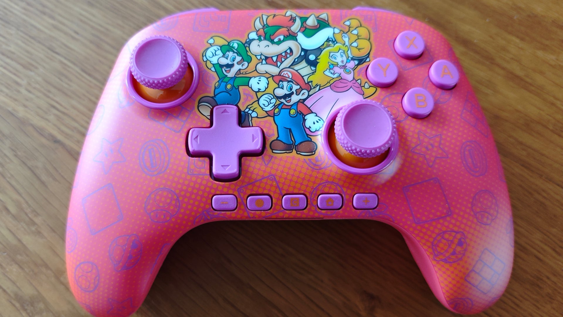 PowerA-Advantage-Wireless-Controller-Mario-and-Friends-f-r-Switch-2-im-Test-nett-anzuschauen-aber-gew-hnungsbed-rftig