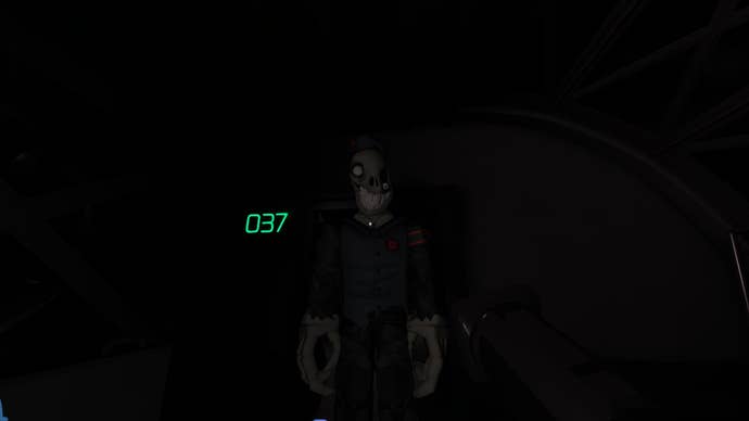 The player faces an enemy exclusive to Roblox’s Pressure: The Hunted quest, a Crooked