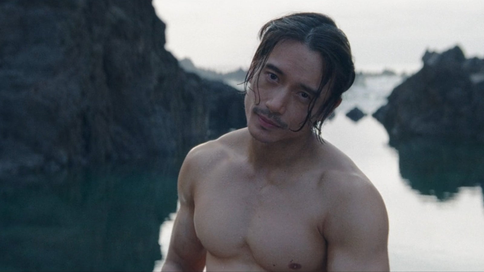 Star Wars: The Acolyte - Qimir on the unknown planet - 1