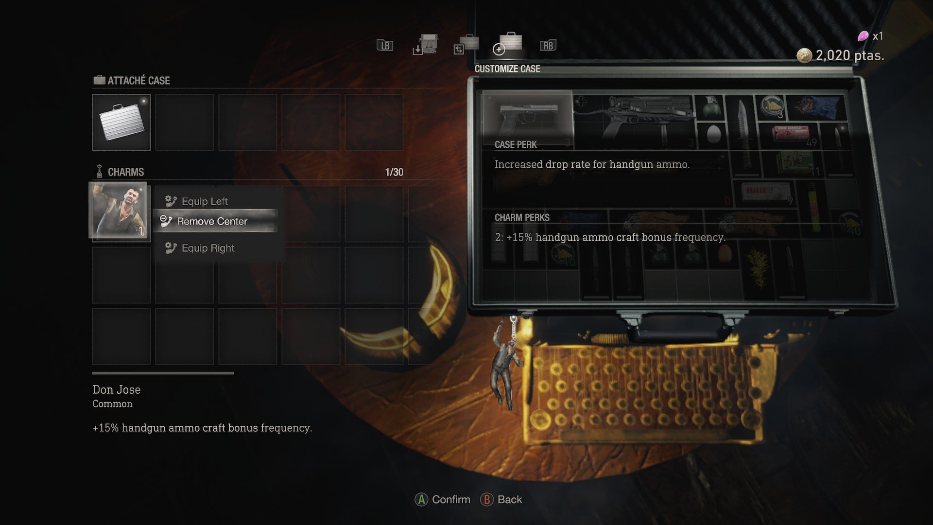 The &lsquo;Customise Case&rsquo; menu at a Typewriter, where players can assign Weapon Charms in Resident Evil 4 Remake