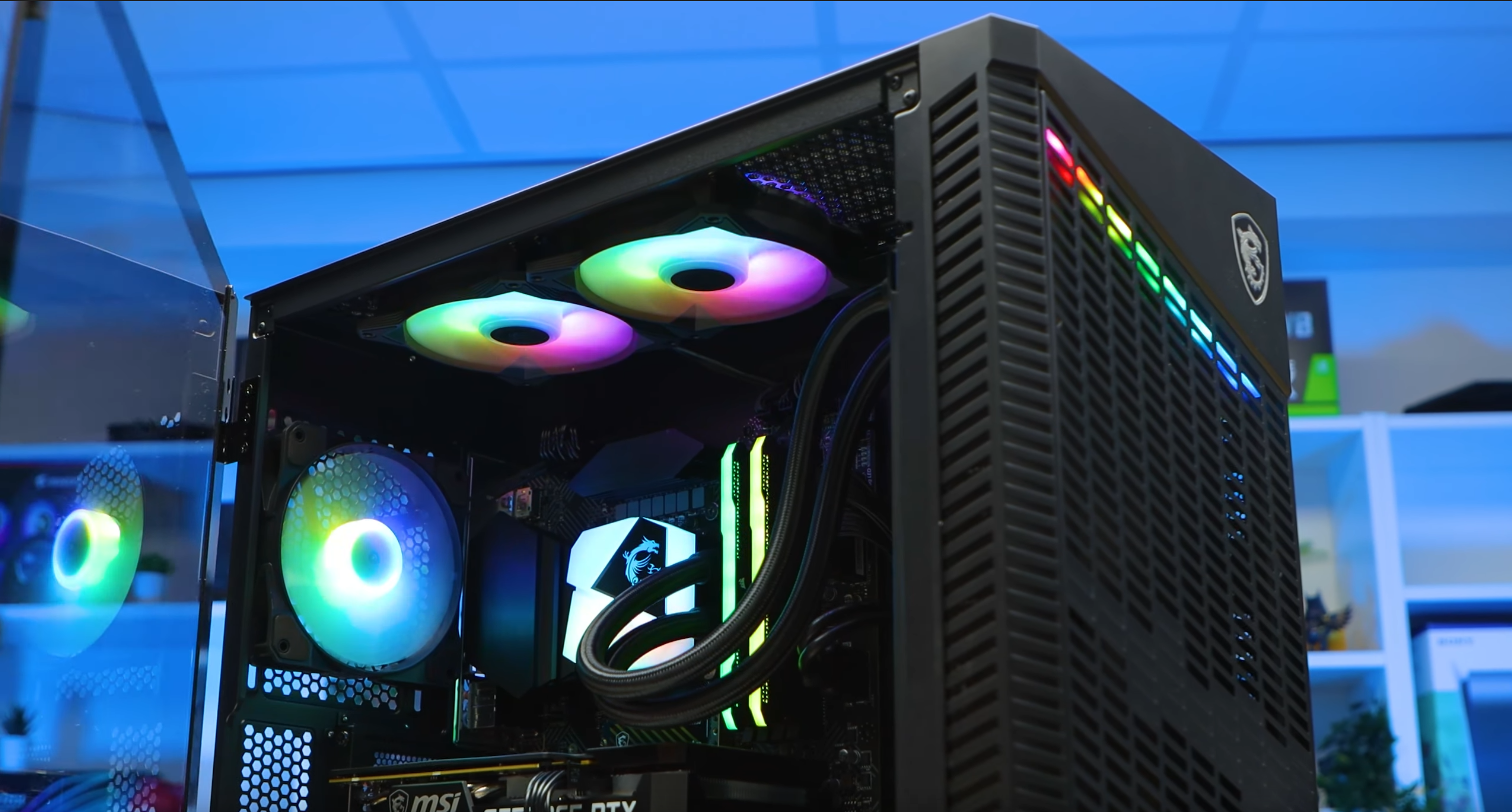 Redux MSI Don Kaaklijn i320 R36 review - Een beest van een gaming pc