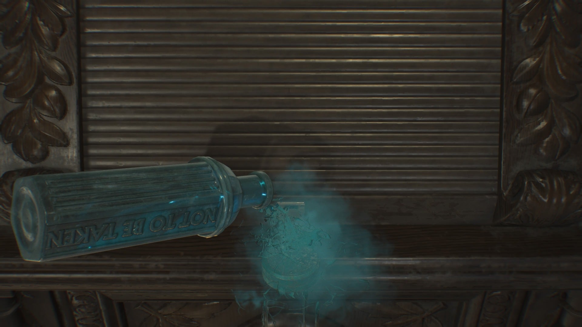 В игре Resident Evil Requiem Грейс поливает замок едким веществом.