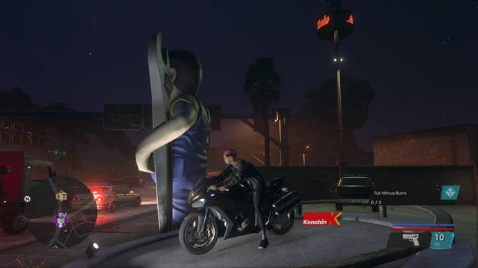 The statue where you can find a Kenshin motorbike in Saints Row
