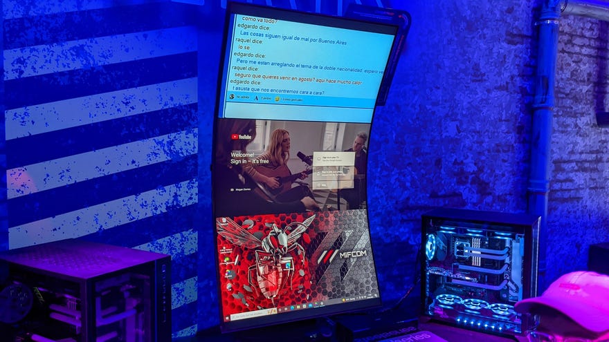 The Samsung Odyssey Ark monitor in Cockpit mode.