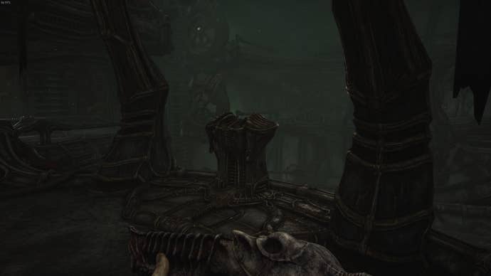 The player faces a two-handed pillar in Act 3 of Scorn