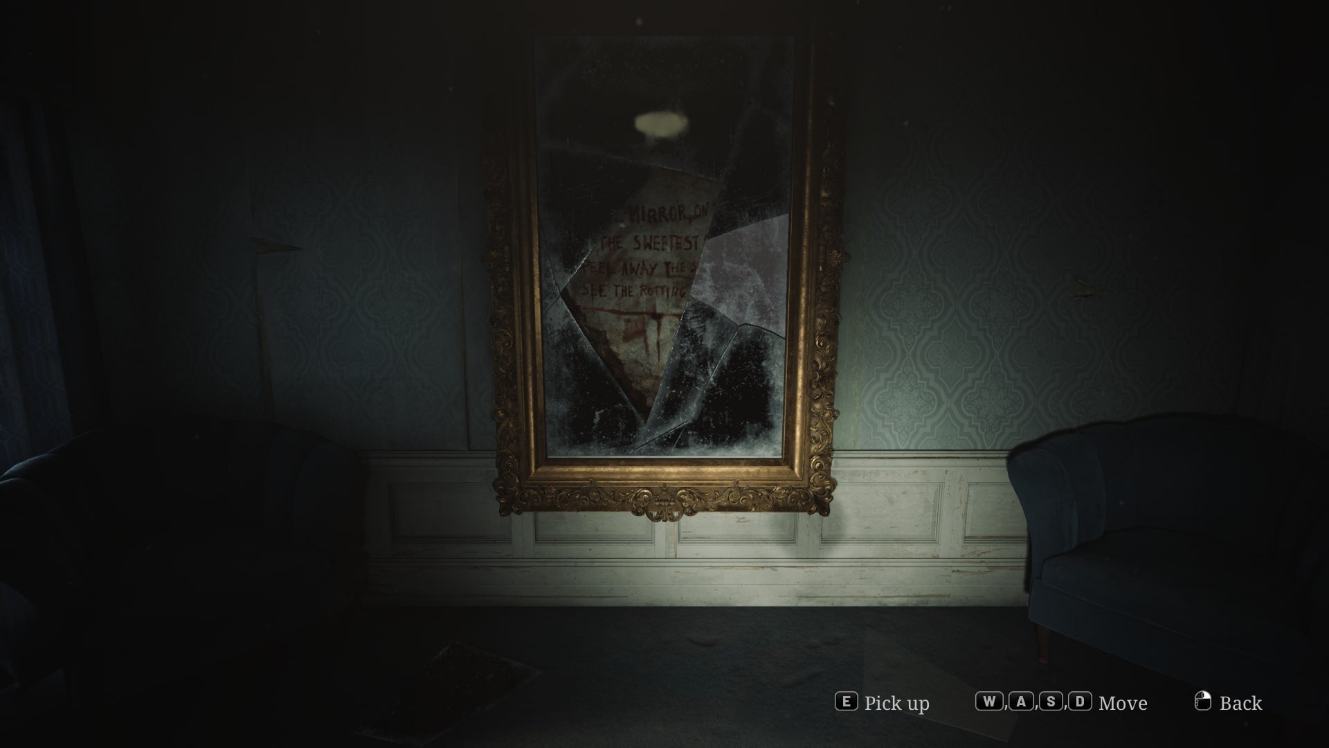 James looks at a broken mirror that needs to be pieced back together in Lake View Hotel in the Silent Hill 2 remake - 6