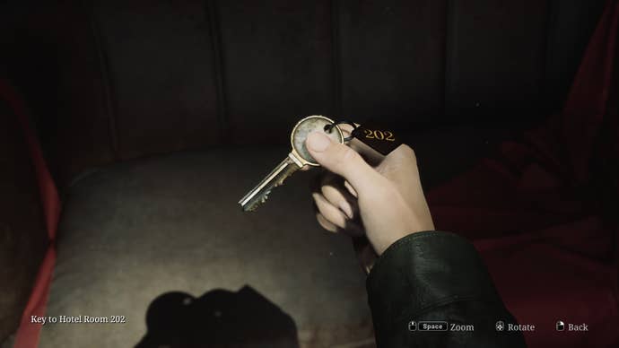 James picks up the Lake View Hotel Room 202 Key in the Silent Hill 2 remake