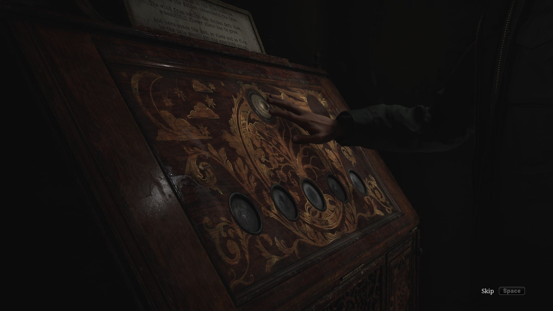 The Coin Cabinet puzzle of Wood Side Apartments is shown in the Silent Hill 2 remake