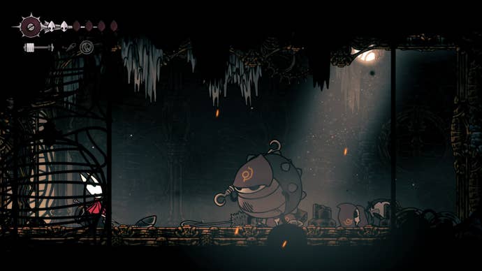 Hornet fights an Undercrank in the Underworks in Hollow Knight: Silksong