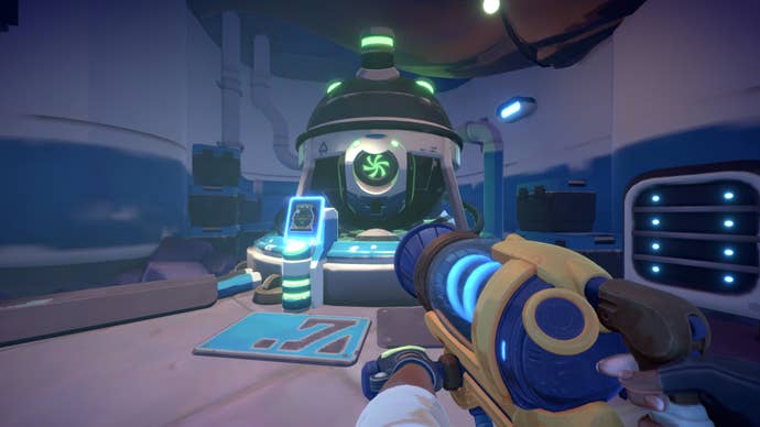 A player looks at the Fabricator and Refinery in the Science Lab in Slime Rancher 2