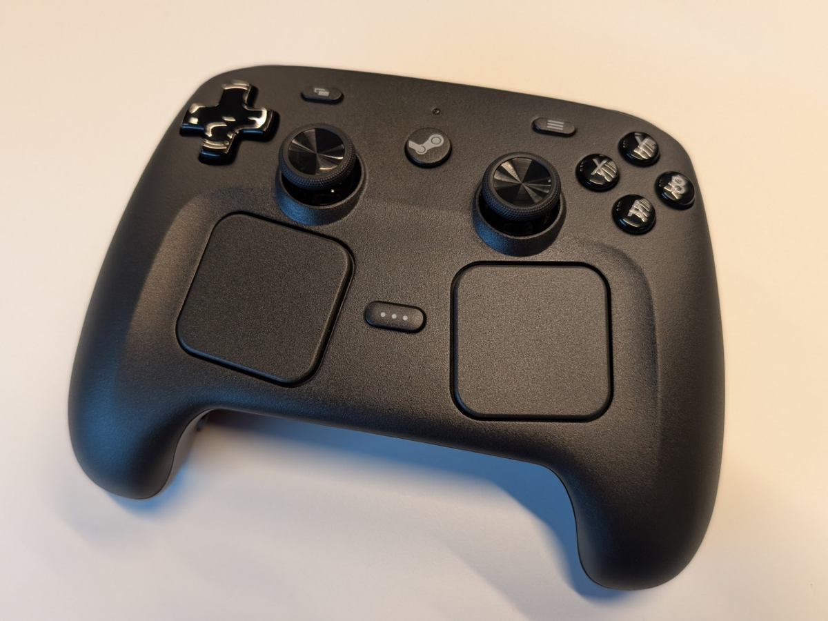 https://assetsio.gnwcdn.com/Steam-Controller-2026_CJLJWGj.jpg?auto=webp&enable=upscale&fit=crop&format=png&height=900&quality=100&width=1200