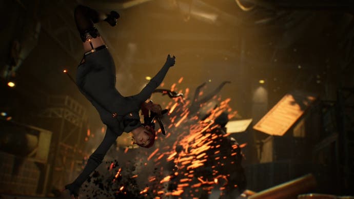 Eve flourishing with her arms and blade in the air after jumping from a boss Naytiba seen in the background in Stellar Blade.