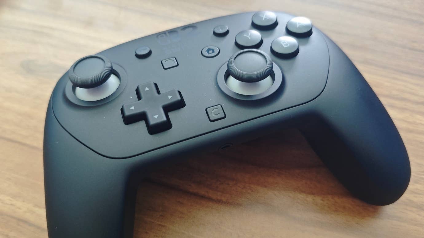 Switch 2: Der Pro Controller in der Analyse - Alps Alpine-Sticks ...
