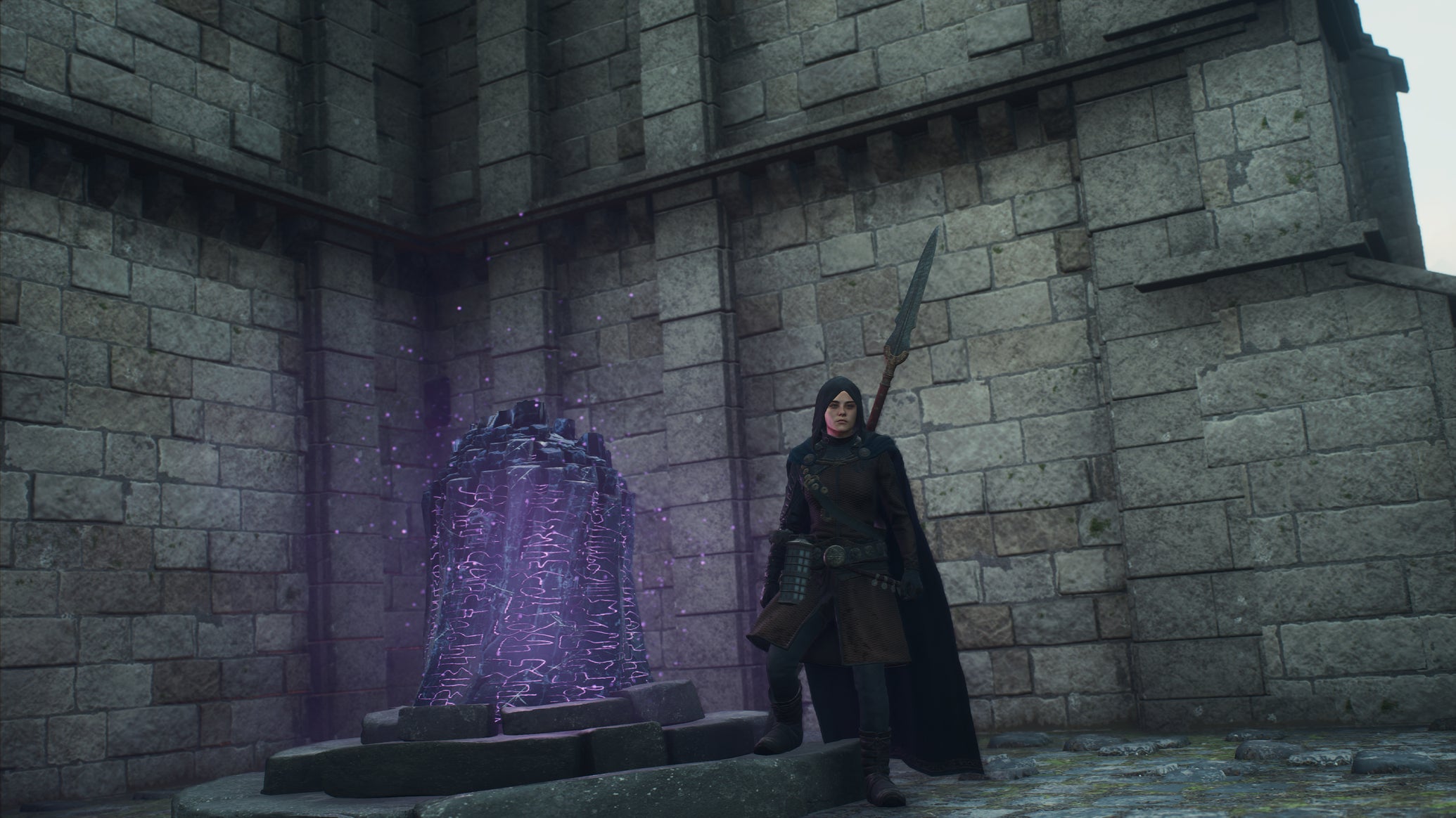 A character stands next to a Portcrystal in Dragon's Dogma 2. - 1