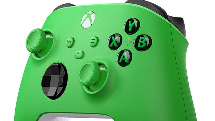 Für 40 Euro: Holt euch einen Xbox Wireless Controller in verschiedenen Farben deutlich günstiger.