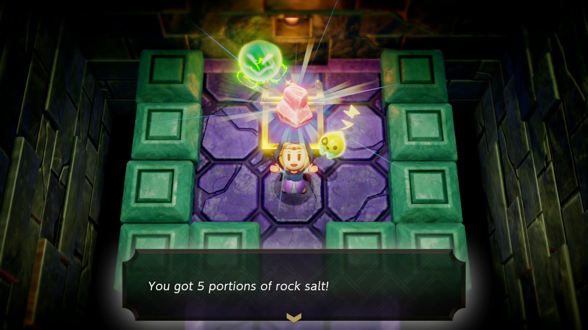 Zelda holding up Rock Salt after opening a chest in the Eastern Temple in Zelda Echoes of Wisdom.