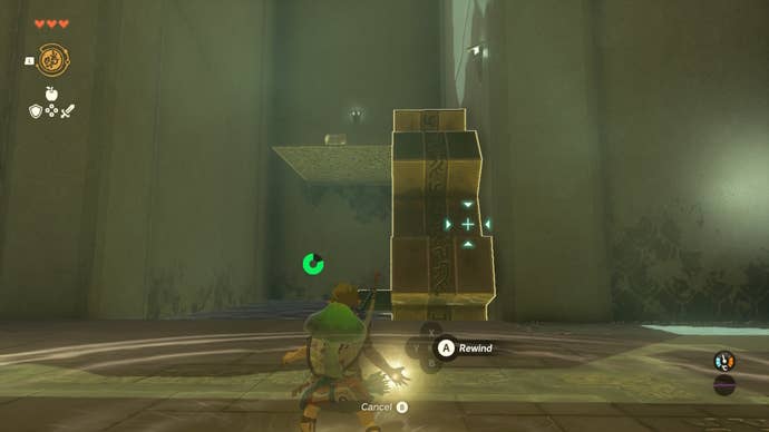 Link uses Recall on a turning cog in the Nachoyah Shrine of The Legend of Zelda: Tears of the Kingdom